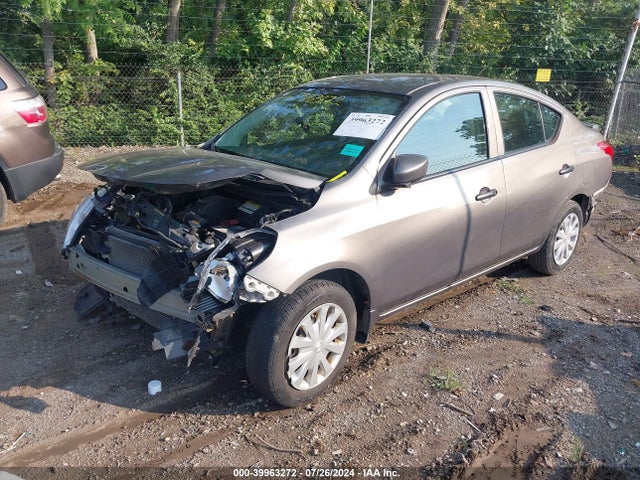 Nissan Versa 1.6 S+ 2016 3N1CN7AP8GL816716 Image 2