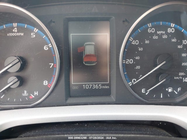 Toyota RAV4 LE 2017 2T3BFREV7HW646773 Image 16