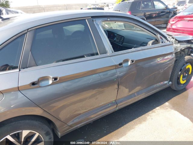 3VWCM7BU2NM029852 Volkswagen Jetta 1.5t S