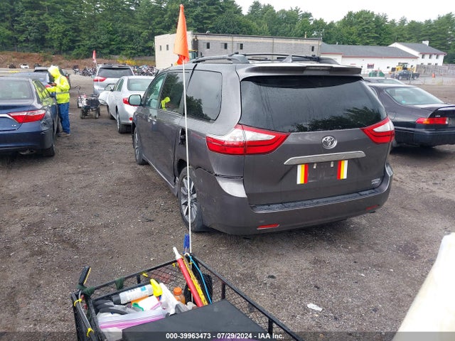 2019 Toyota Sienna Limited 7 Passenger/limited Premium 7 Passenger/xle/xle Premium 7 Passenger მანქანა იყიდება აუქციონზე, vin: 5TDDZ3DCXKS218797, აუქციონის ნომერი: 39963473
