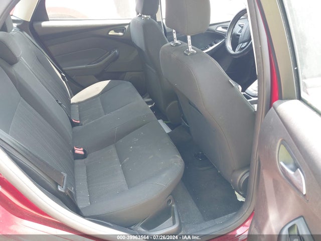 Ford FOCUS SE 2015 1FADP3F28FL383755 Image 8