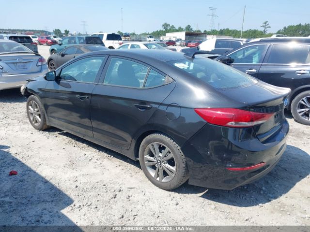 5NPD74LF6HH106455 Hyundai ELANTRA SE
