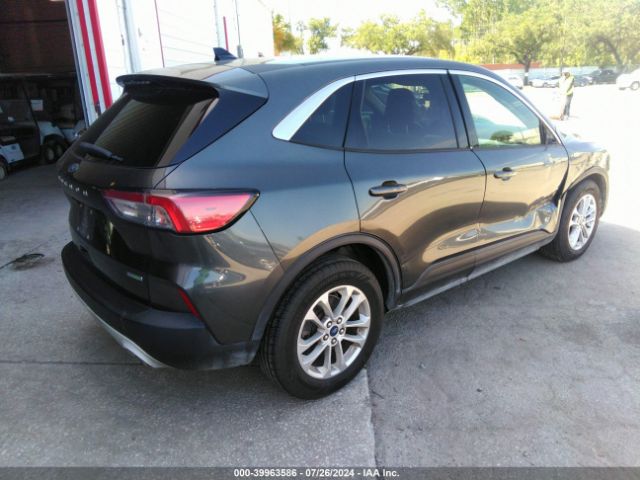 2020 FORD ESCAPE 1FMCU0G60LUA24240 Photo 3