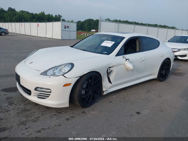 2012 PORSCHE PANAMERA WP0AA2A79CL017732 Photo 1