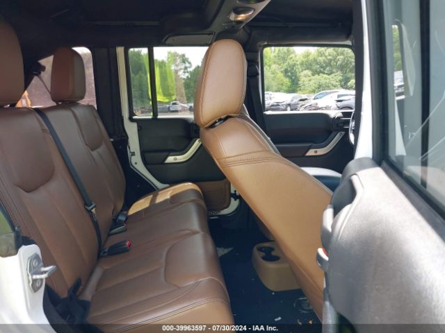1C4BJWEG9GL182790 Jeep Wrangler Unlimited Sahara