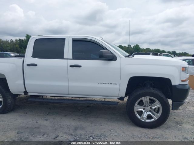 3GCUKPEC8JG259484 Chevrolet Silverado 1500 Custom