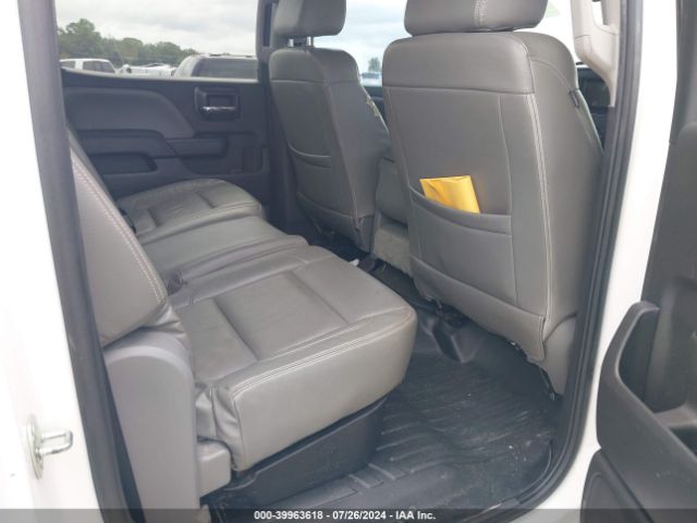 3GCUKPEC8JG259484 Chevrolet Silverado 1500 Custom