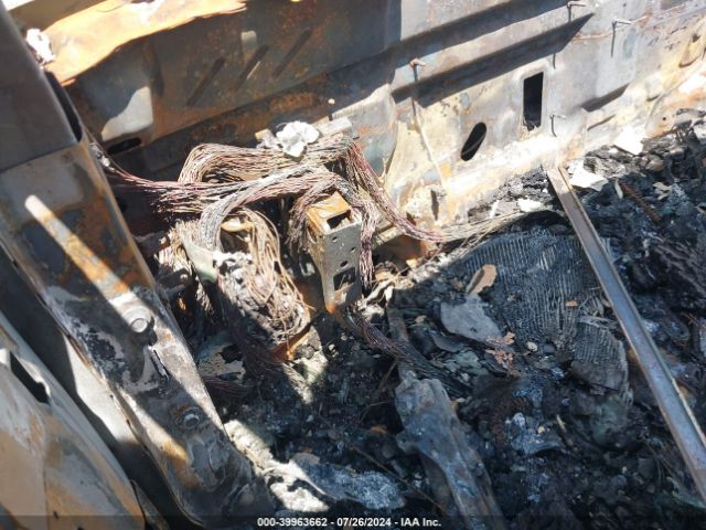 1C4NJDEBXED817531 Jeep Compass Latitude