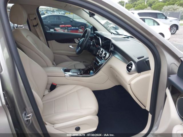 W1N0G8DB9NG080072 Mercedes-Benz Glc 300 Suv