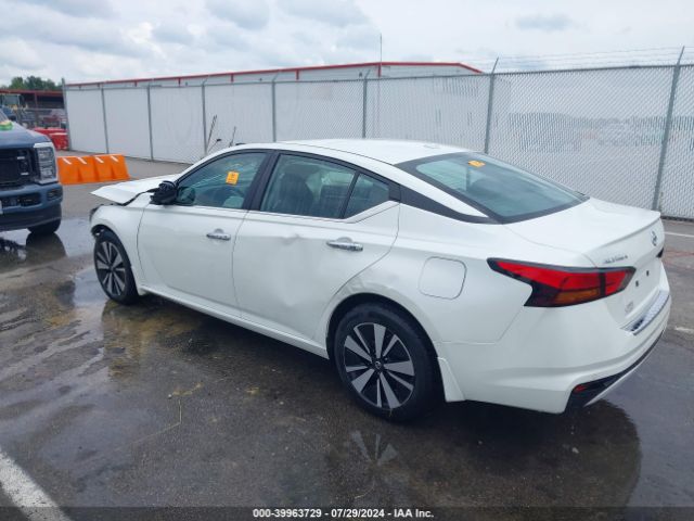 1N4BL4DV5NN390901 Nissan Altima Sv Fwd