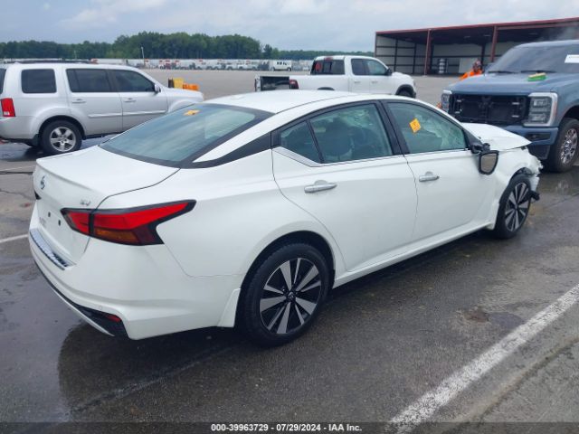 1N4BL4DV5NN390901 Nissan Altima Sv Fwd