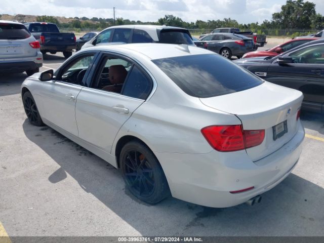 WBA3A5C58FF610973 BMW 328I