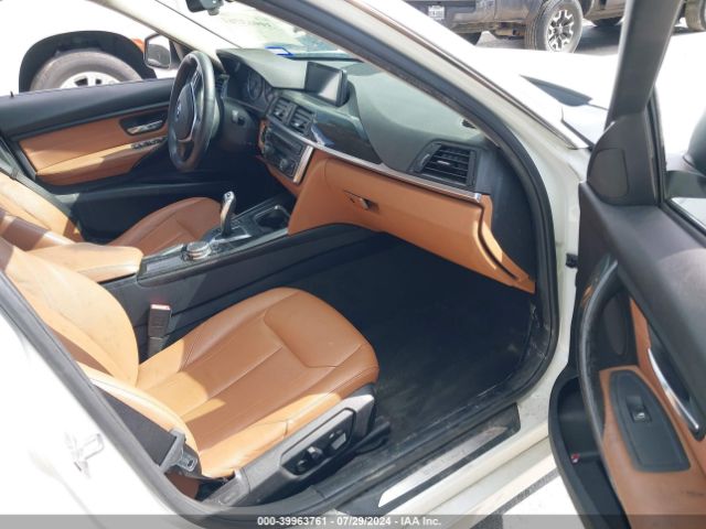 WBA3A5C58FF610973 BMW 328I