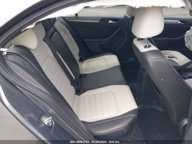 3VWD17AJ4HM401264 Volkswagen Jetta 1.8t Sport