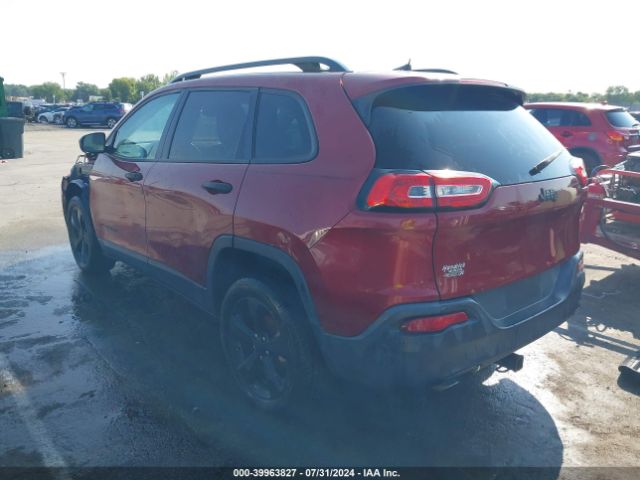 1C4PJLAB2HW561533 Jeep Cherokee Altitude Fwd