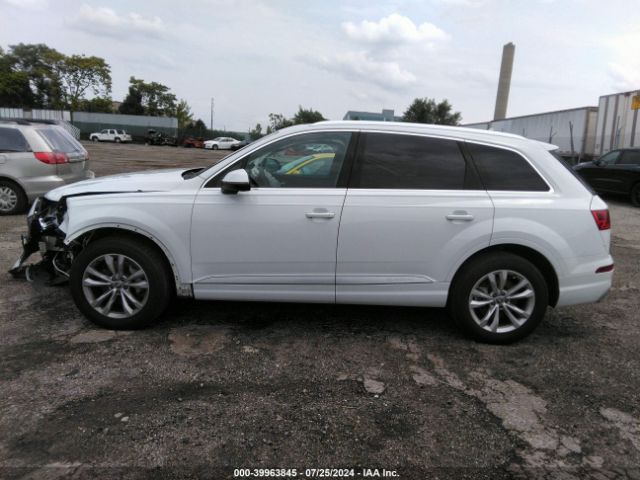 WA1AAAF78KD011331 Audi Q7 55 Premium/55 Se Premium