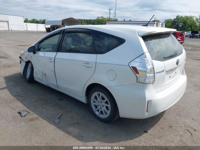 JTDZN3EU8E3316158 Toyota Prius V Three