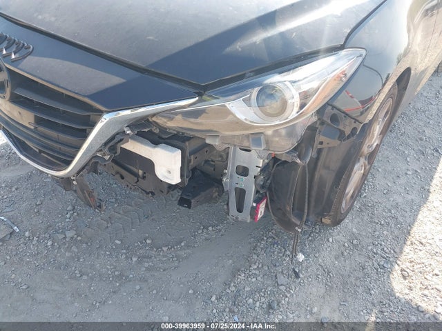JM1BM1M33E1118469 Mazda Mazda3 S Grand Touring