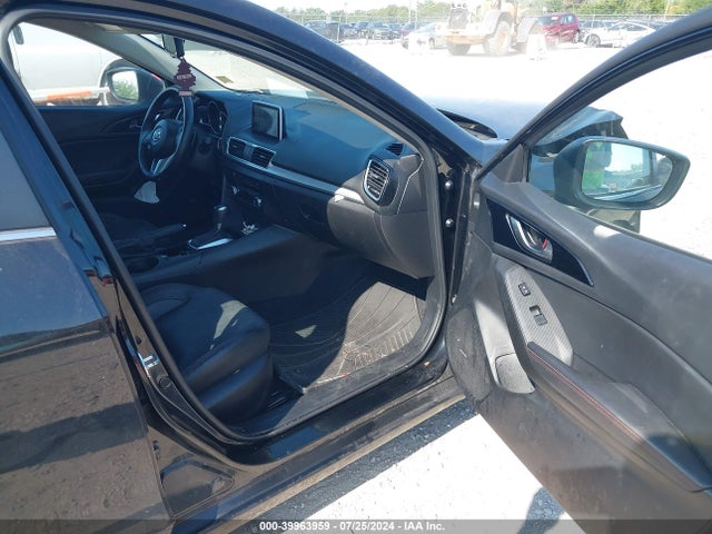 JM1BM1M33E1118469 Mazda Mazda3 S Grand Touring
