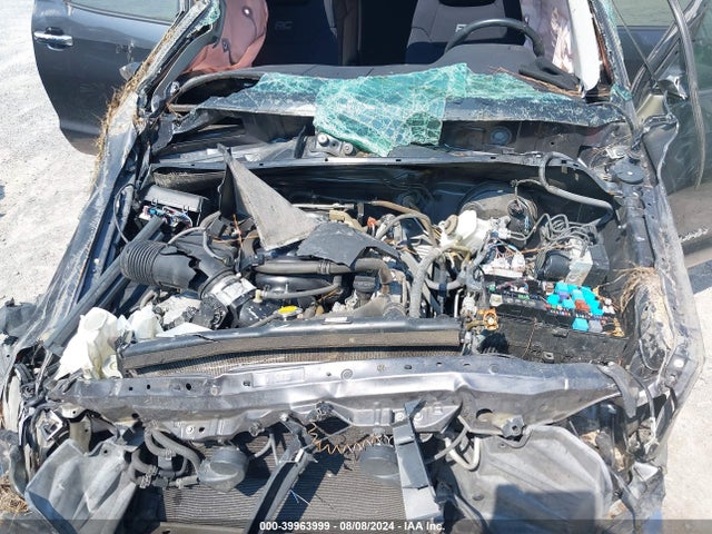 5TFFW5F12HX224119 Toyota Tundra Limited 5.7l V8