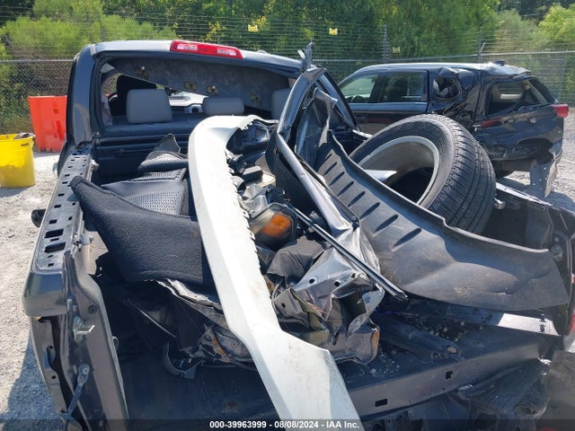 5TFFW5F12HX224119 Toyota Tundra Limited 5.7l V8