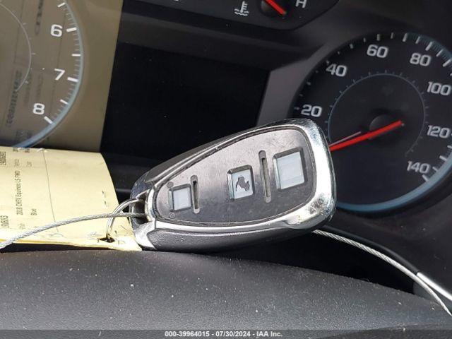 3GNAXHEV1JS598457 Chevrolet EQUINOX LS