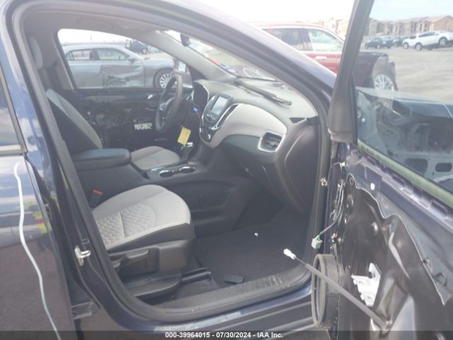 3GNAXHEV1JS598457 Chevrolet EQUINOX LS