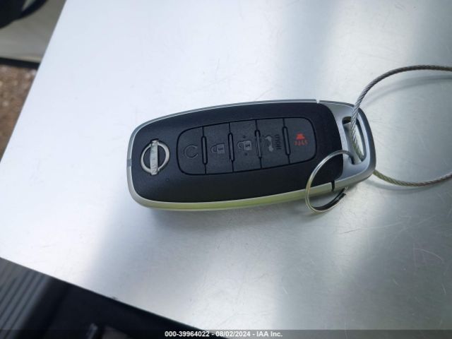 JN8BT3CB0PW464237 Nissan Rogue Sl Intelligent Awd