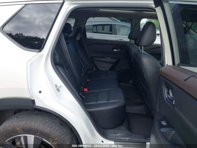 JN8BT3CB0PW464237 Nissan Rogue Sl Intelligent Awd