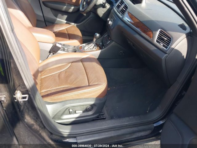 WA1EFCFS6GR023538 Audi Q3 2.0t Premium Plus