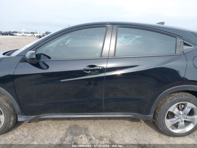 3CZRU6H33MM732570 Honda Hr-v Awd Lx