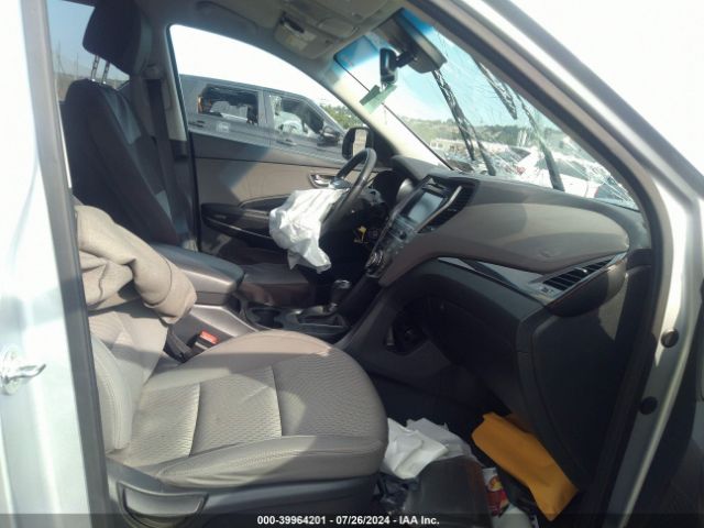 KM8SMDHF5JU292912 Hyundai Santa Fe Se