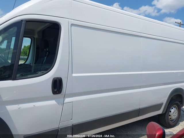 3C6URVJG0JE155258 RAM Promaster 3500 Cargo Van High Roof 159 Wb Ext