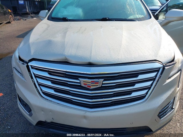 1GYKNCRS0HZ140793 Cadillac Xt5 Premium Luxury