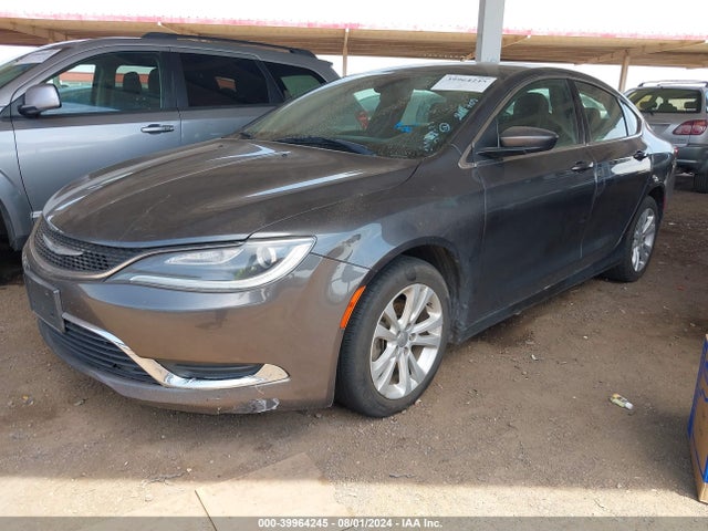Chrysler 200 Limited 2015 1C3CCCAB2FN558969 Image 2