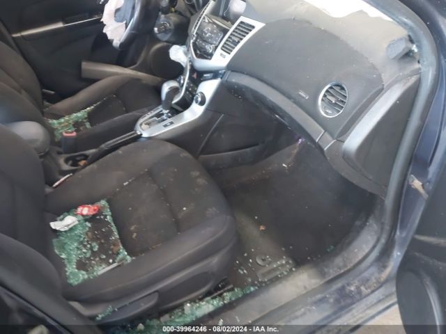 1G1PC5SB9E7270451 Chevrolet Cruze 1lt Auto