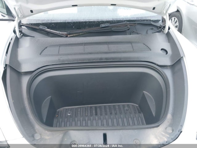 2022 TESLA MODEL Y 7SAYGAEE0NF382566 Photo 9