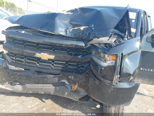 1GCVKPEC4JZ355326 Chevrolet Silverado 1500 Custom