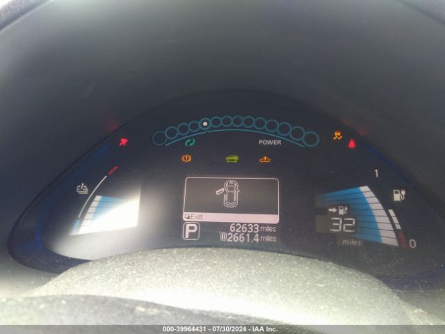1N4AZ0CP9FC319896 Nissan LEAF S