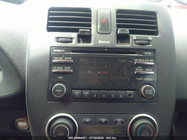 1N4AZ0CP9FC319896 Nissan LEAF S