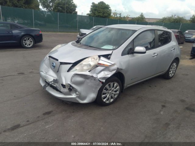 1N4AZ0CP9FC319896 Nissan LEAF S