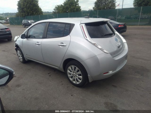 1N4AZ0CP9FC319896 Nissan LEAF S