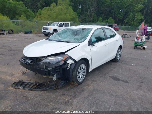 Toyota COROLLA LE 2019 5YFBURHE4KP886737 Image 2