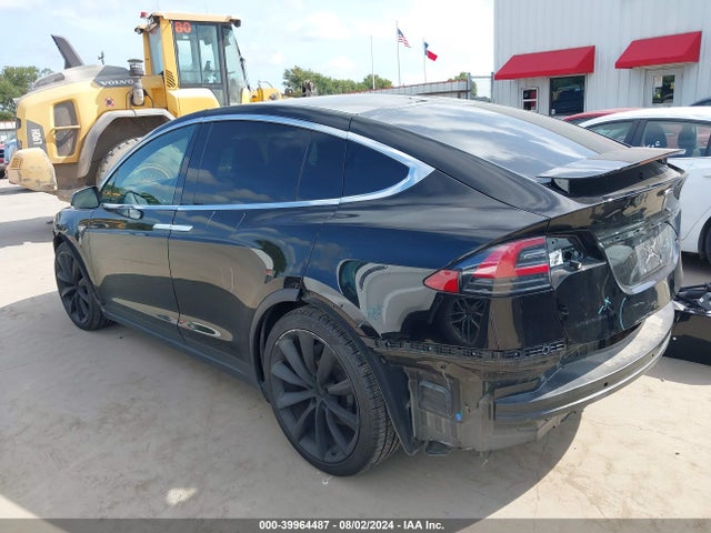 Tesla Model X 60d/70d/75d/90d 2016 5YJXCAE2XGF004543 Image 3