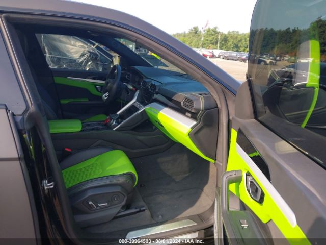 ZPBUA1ZLXKLA03550 Lamborghini Urus