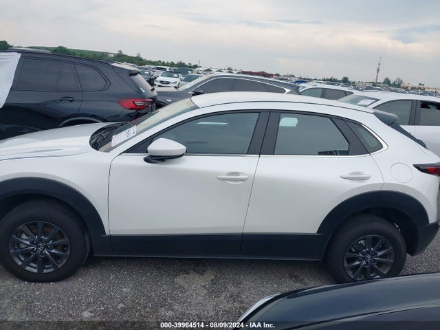 3MVDMBAM8RM622759 Mazda Cx-30 2.5 S