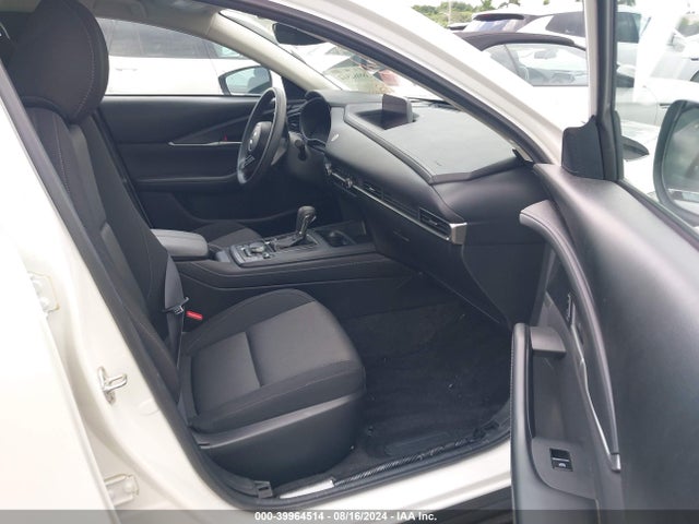 3MVDMBAM8RM622759 Mazda Cx-30 2.5 S
