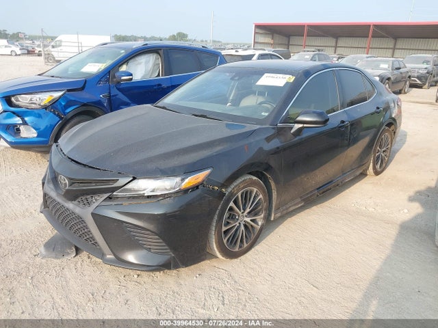 Toyota CAMRY SE 2018 JTNB11HK4J3025237 Image 2