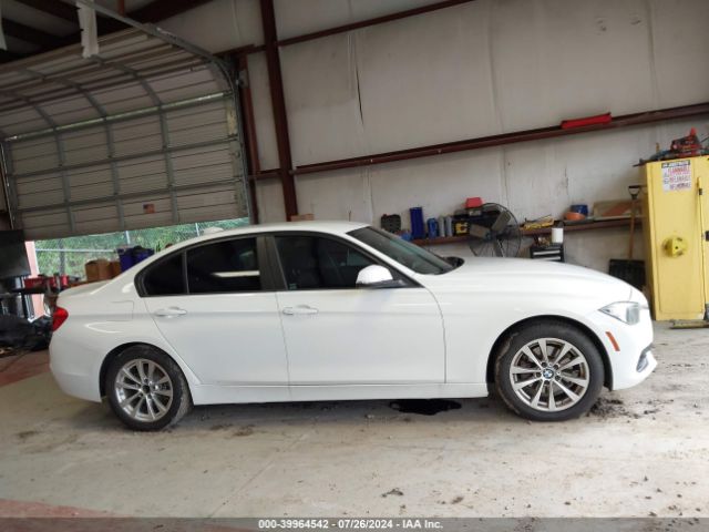 WBA8E1G51GNT38013 BMW 320i