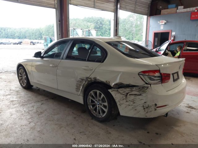 WBA8E1G51GNT38013 BMW 320i